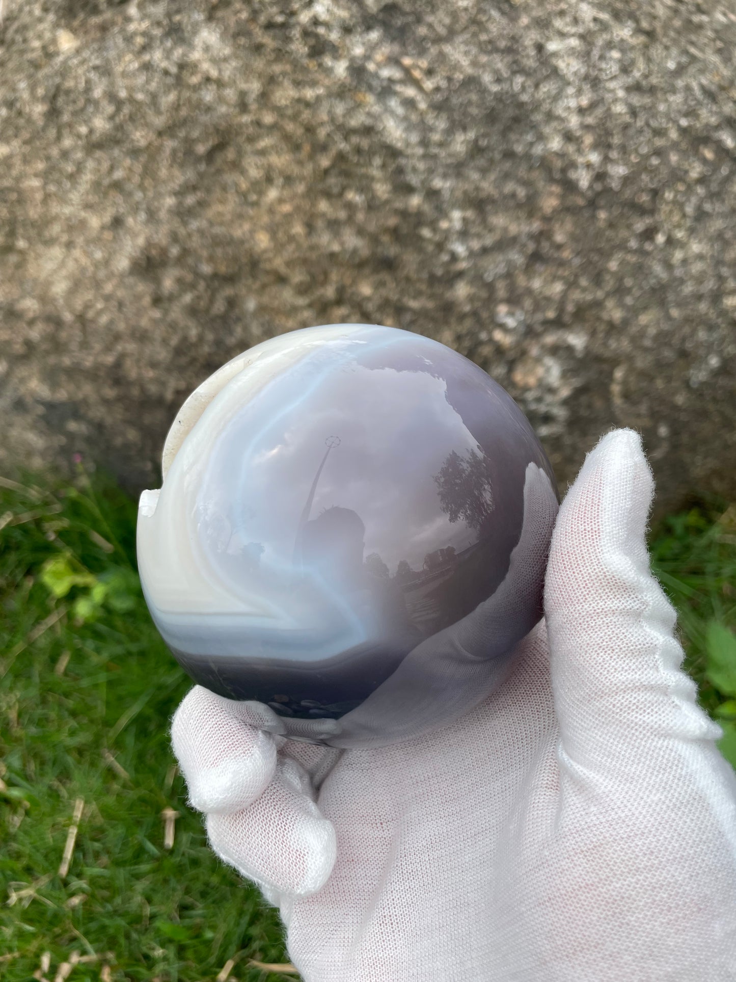 1.56LB Natural Geode Sphere,Agate Geode Ball,Natural Druse Ball,Crystal Ball Hole,Mineral Specimens,Crystal Heal,Crystal Gift,Home Decoration